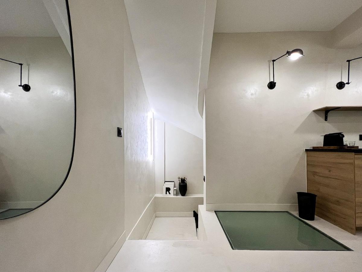 Superb Apartment Palais Royal Louvre Museum Free Netflix 파리 외부 사진